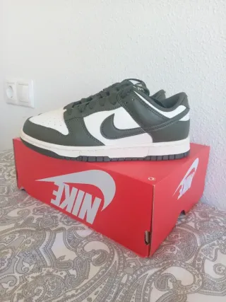 Nike Dunk Low Talla 41 Verde/Blanco