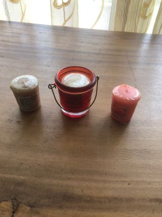 Set 3 Candele Yankee Candle + Portacandela Rosso