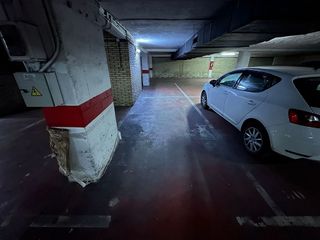 Garaje en venta en Plaza España - Villa Pilar - Reyes Católicos - Vadillos en Burgos