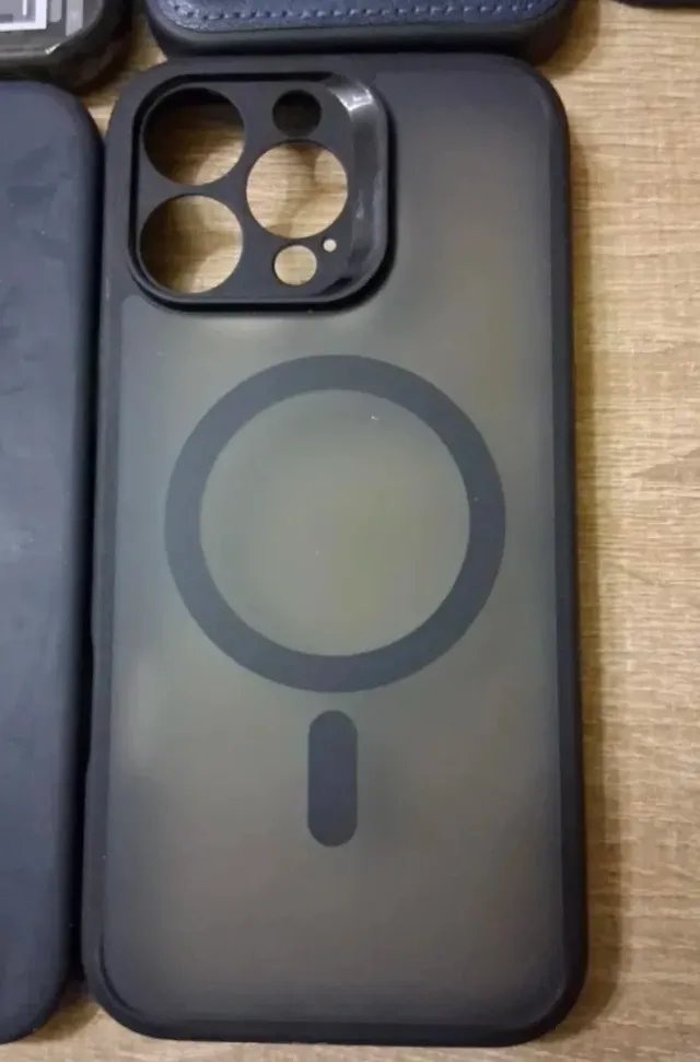 Funda iPhone 16 Pro Max MagSafe