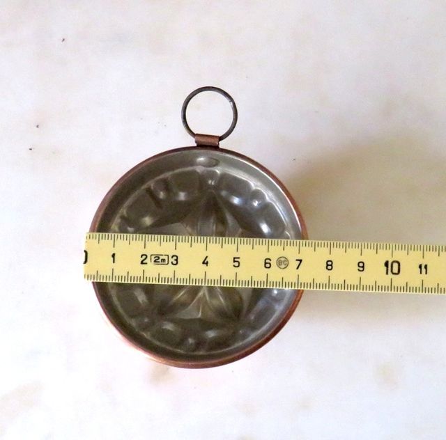 Tre formine rame vintage bellissime da appendere