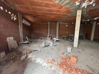 Local comercial en venta en Venta de Baños