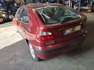 (Ref 15544) Desguace RENAULT MEGANE 1.6 (107 CV)