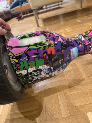 Hoverboard con diseño colorido