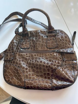 Bolso Guess Marrón y Dorado