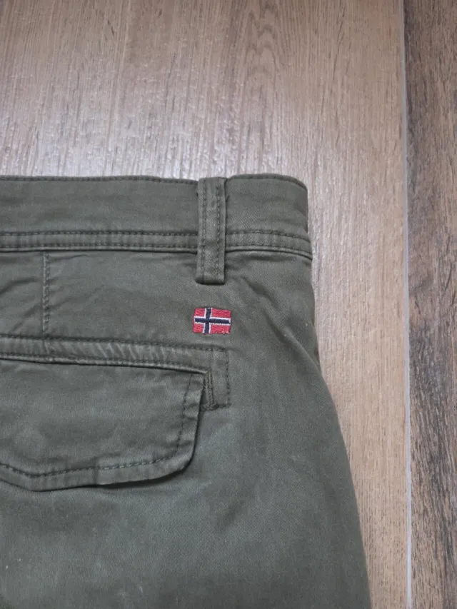 Pantalón largo Napapijri Yasuni verde