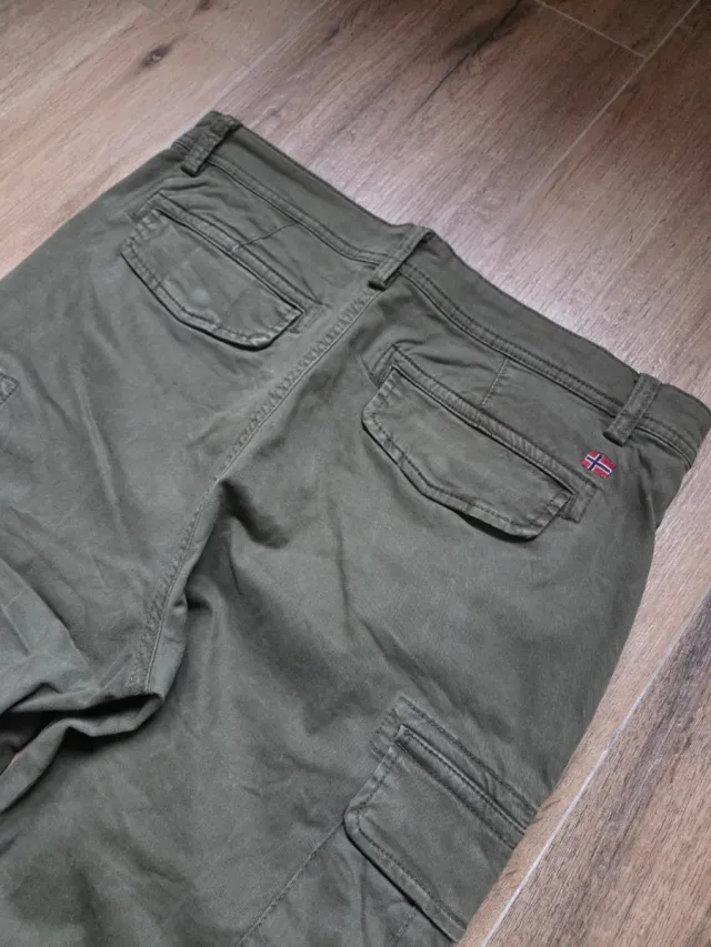 Pantalón largo Napapijri Yasuni verde