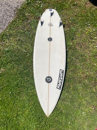Tabla de surf Watsay 5'5 con funda e invento