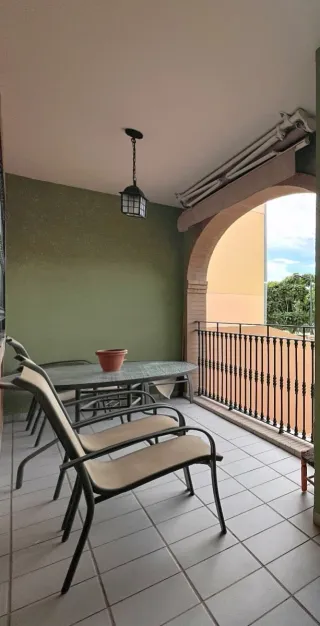 Tavolo da giardino con 4 sedie