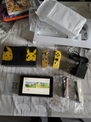Nintendo Switch Edición Pokémon Pikachu