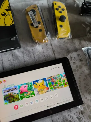 Nintendo Switch Edición Pokémon Pikachu