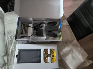 Nintendo Switch Edición Pokémon Pikachu