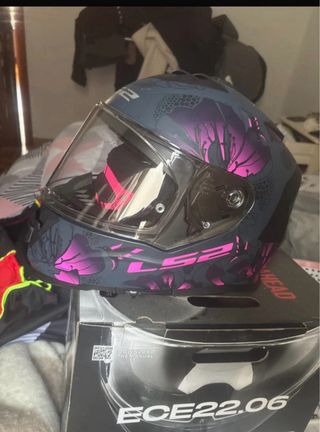 Casco Moto LS2 Negro Rosa chaqueta  guantes