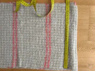 Bufanda manta gris y rosa