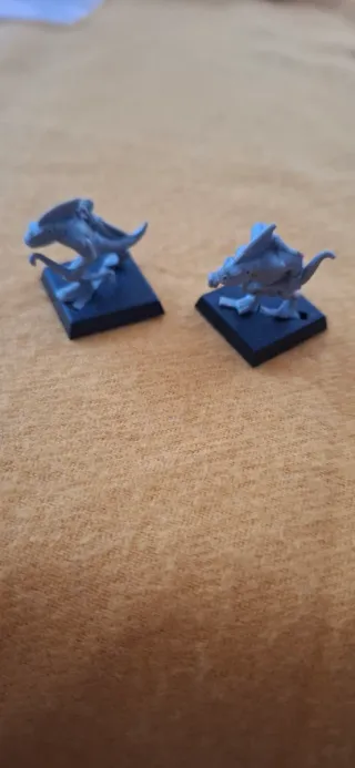 Lote 6 Miniaturas Warhammer Skaven y Hom