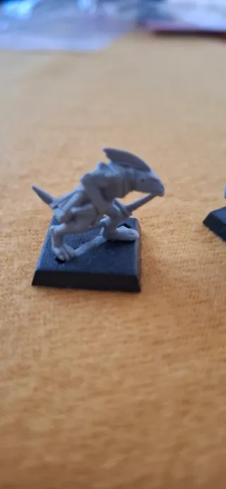 Lote 6 Miniaturas Warhammer Skaven y Hom