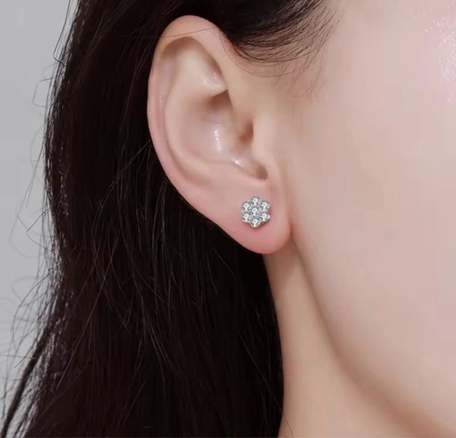 Orecchini Fiore Argento Moissanite