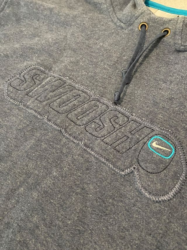 Sudadera Nike Swoosh con Capucha Y2K Talla XL