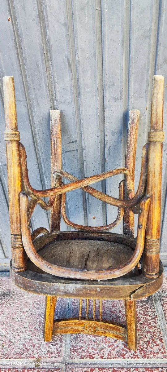 Silla Thonet Antigua para Restaurar