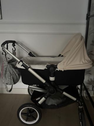 Bugaboo Fox 2 con 4 capotas