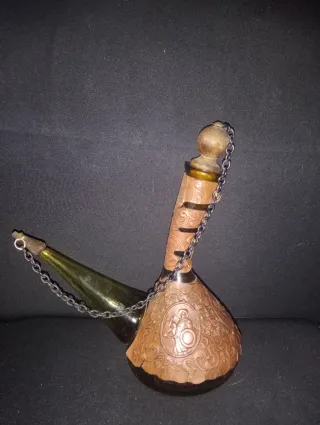 Porrón de cristal decorado