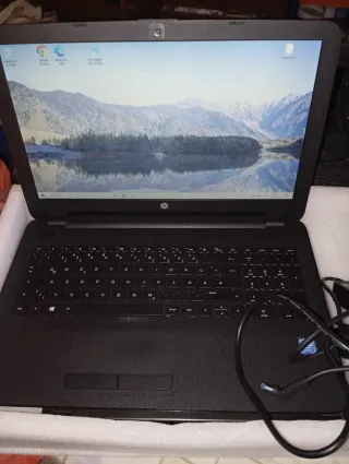 Ordenador portátil HP negro