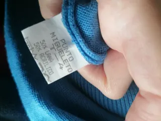 Jersey Argoretto cuello pico azul Talla S