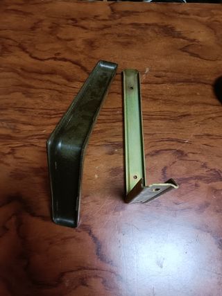 Escuadras para baldas (Par)