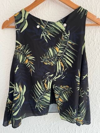 Blusa Estampada Hojas Tropicales