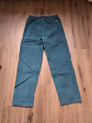 Pantalón pana Levi's verde