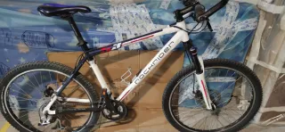 Lote Bicicleta Carretera/Montaña y rodillo