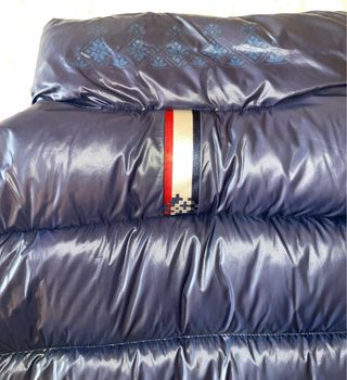 850€-->400€ Plumífero Helly Hansen M nuevo!