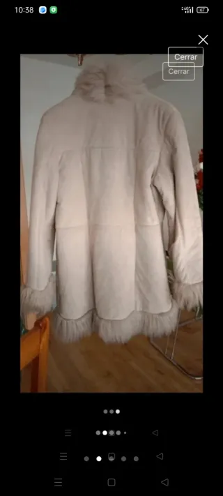 Abrigo bonito beige con pelo