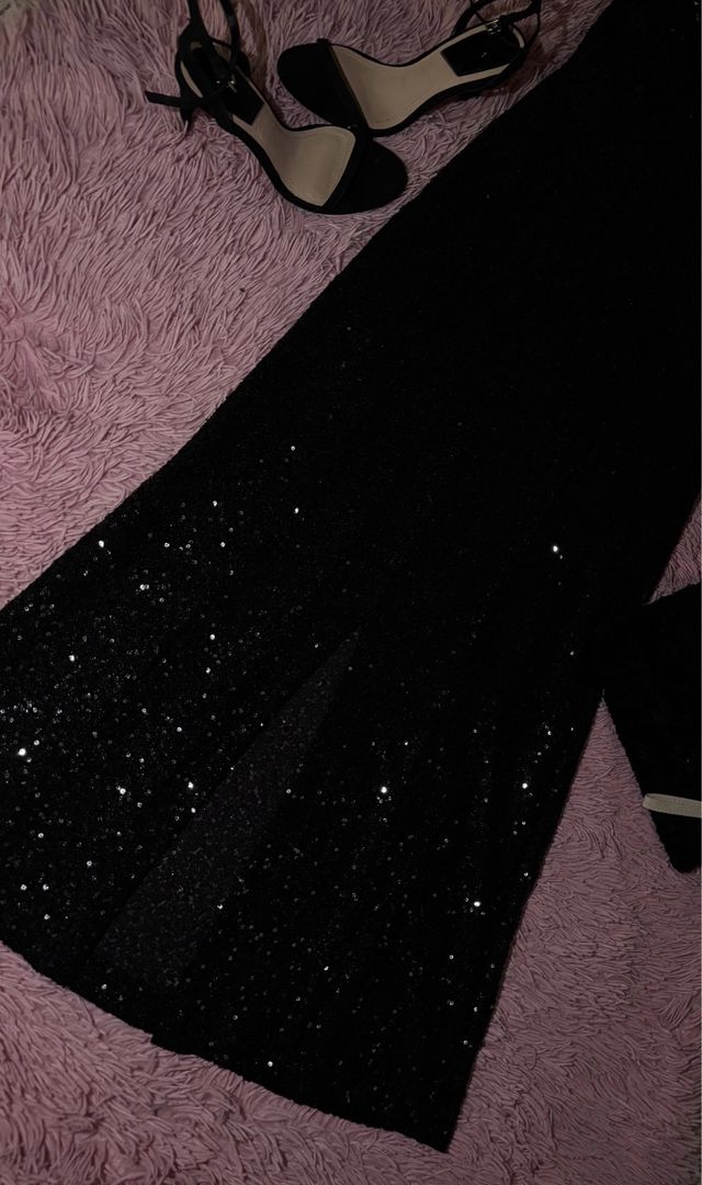 Vestido de fiesta con lentejuelas negro