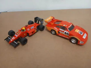 Lote 2 coches Scalextric: Porsche y Ferrari