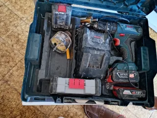 Taladro Bosch Profesional Batería + Martillo