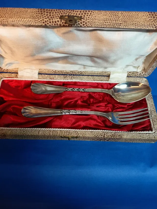 Set di posate vintage cucchiaio e forchetta