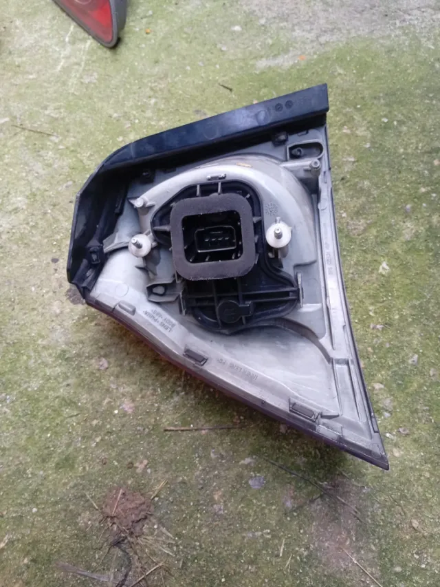 Piloto trasero Golf V