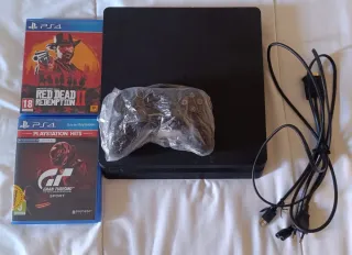 PlayStation 4 + mando principal + 2 juegos