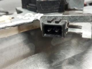 ELEVALUNAS DELANTERO DERECHO SEAT CORDOBA BERLINA