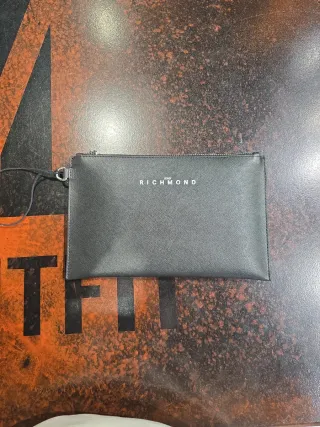 Pochette John Richmond uomo nera