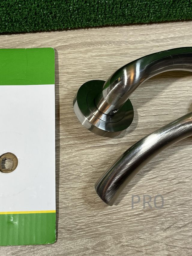 Juego de Manillas con Roseta Amig