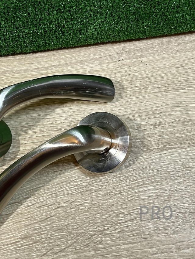 Juego de Manillas con Roseta Amig