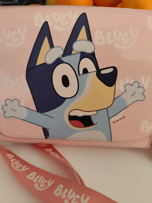 Bolsa infantil Bluey rosa com alça