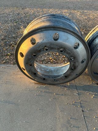 Llantas Alcoa camion