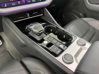 VOLKSWAGEN TOUAREG RLINE 4.0 V8 TDI 421CV 4MOTION