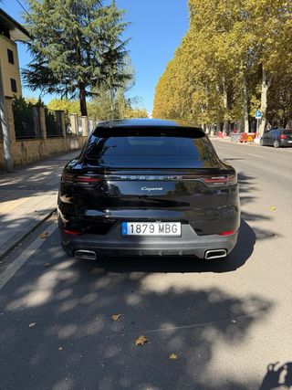 Porsche Cayenne 2022