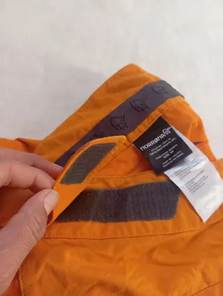Pantalones cortos Norrona Naranjas