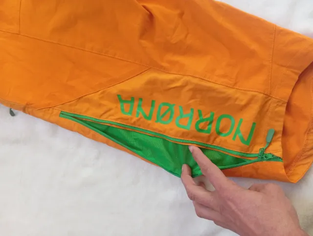 Pantalones cortos Norrona Naranjas