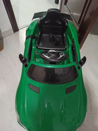 Coche eléctrico Mercedes AMG niños
